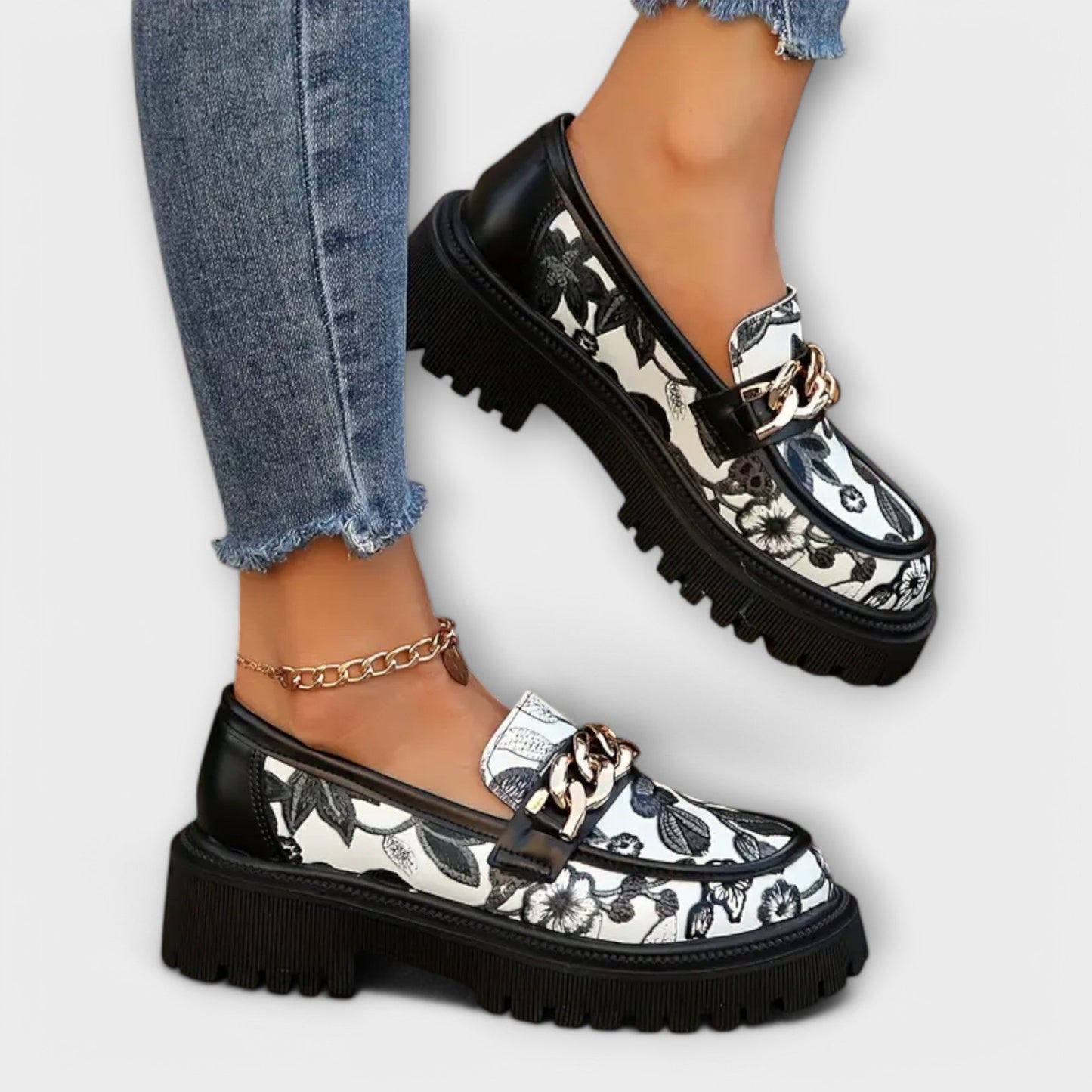 Damen Mokassins floral mit Metallschnalle Slipper mit dicker Sohle bequem für Sommer und Freizeit
