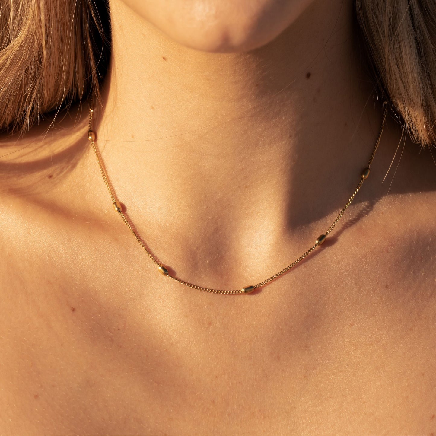 Damen Choker Gold Perlenkette wasserfest hypoallergen