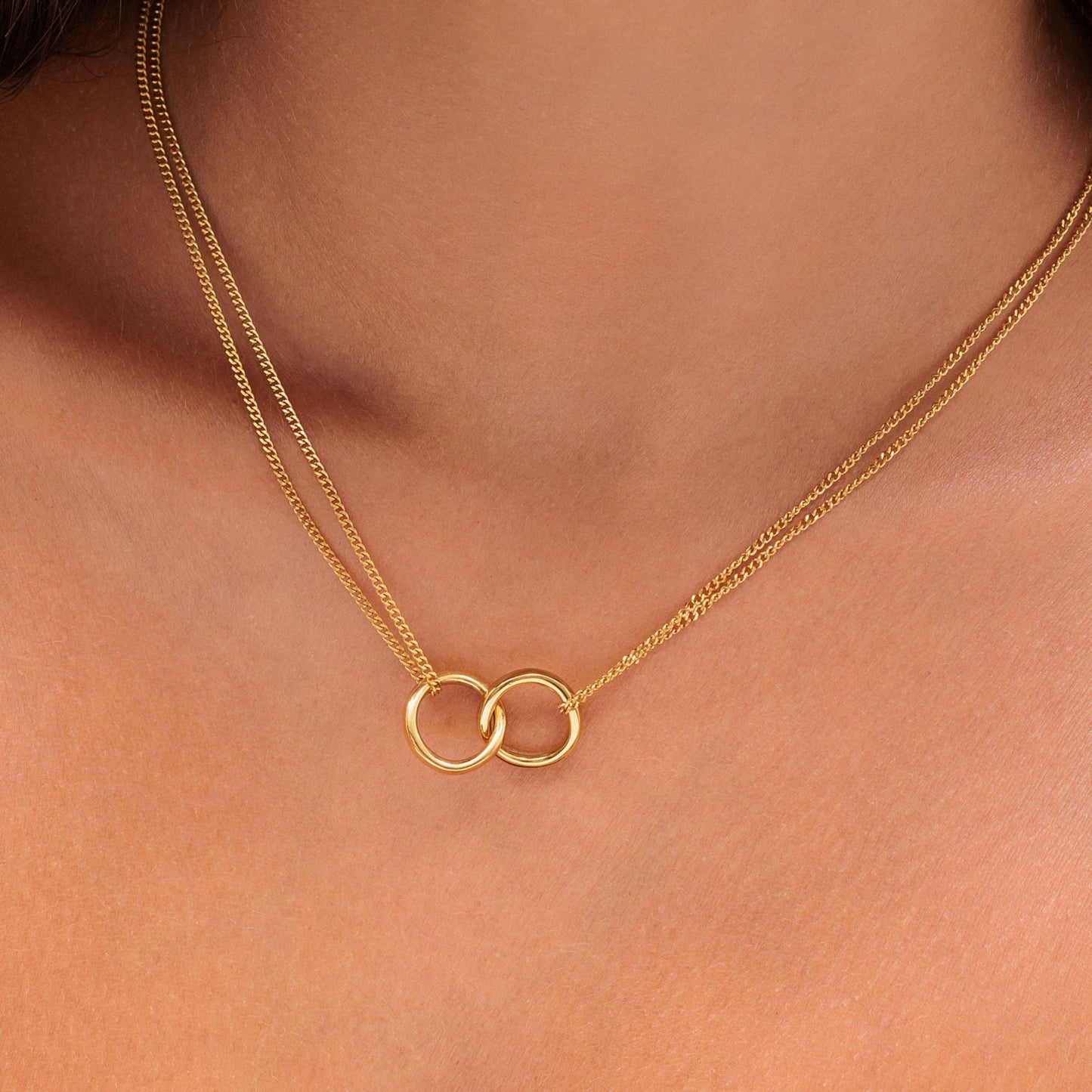 Damen Halskette Gold Kreis Anhänger Infinity Design wasserdicht hypoallergen