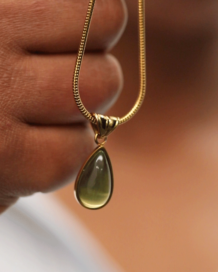 Damen Halskette Gold mit Tropfen Anhänger wasserfest hypoallergen Edelstahl