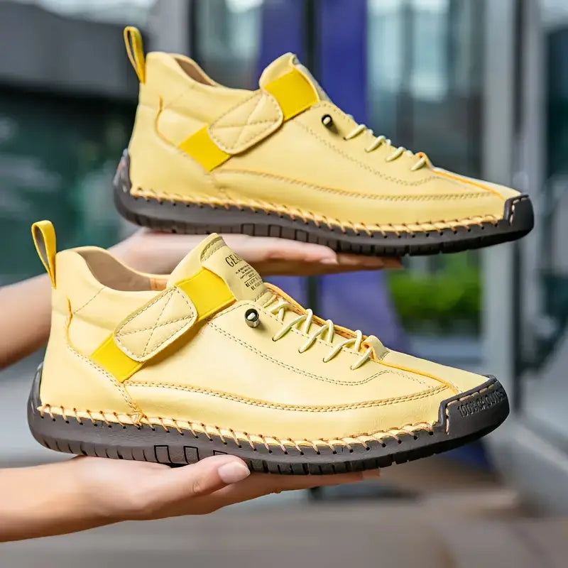 Mia™ Bequeme, stützende Sneakers