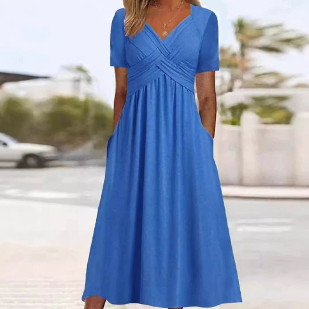 Adrianna - Kleid In Schmeichelnder Eleganz