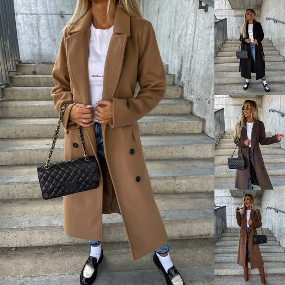 Eleganter und zeitloser langer Wollmantel