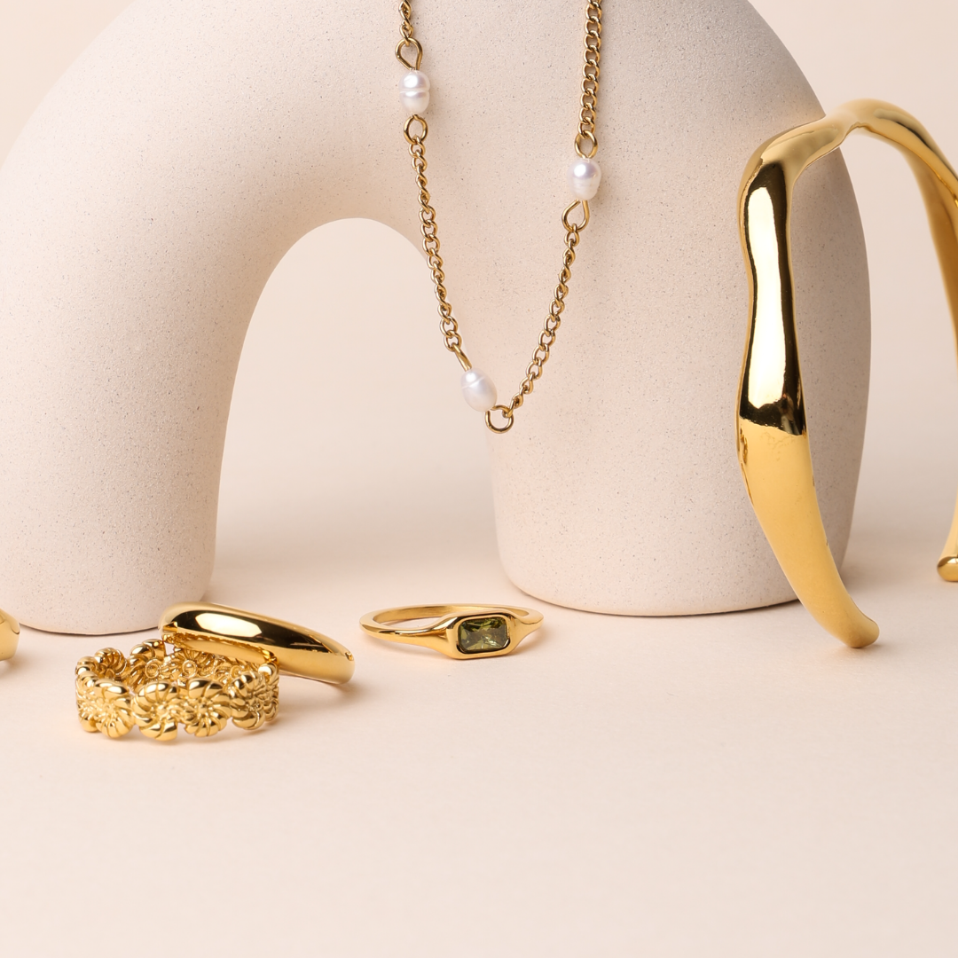 Damen Ring Gold wasserdicht mit Zirkonstein schmal hypoallergen