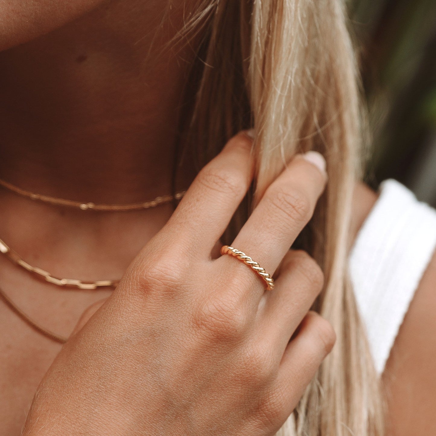 Damen Ring gold gedreht wasserfest stapelbar