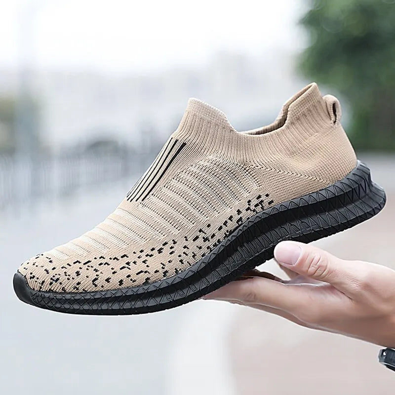 Herren Sneaker Atmungsaktiv Slip-On Leicht Laufschuhe Walking Joggingschuhe