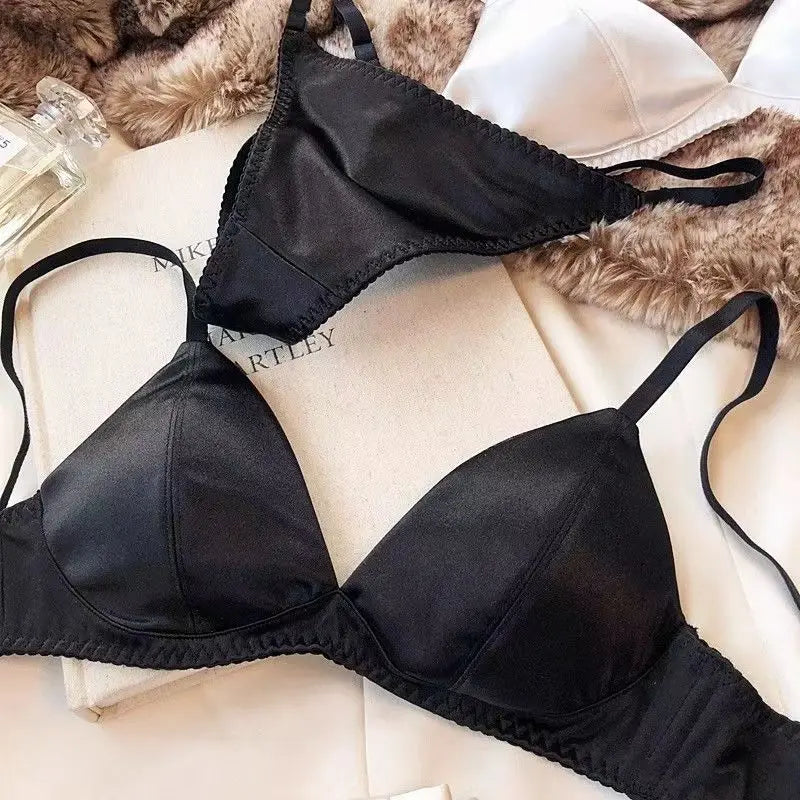 Damen Dessous Set Rosa glänzend mit BH, Slip, verstellbaren Trägern, körpernaher Passform