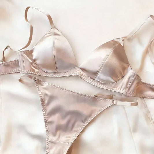 Damen Dessous Set Rosa glänzend mit BH, Slip, verstellbaren Trägern, körpernaher Passform