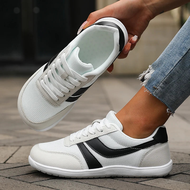 Damen Barfußschuhe Schwarz Breite Zehenbox Sneaker Flach Atmungsaktiv