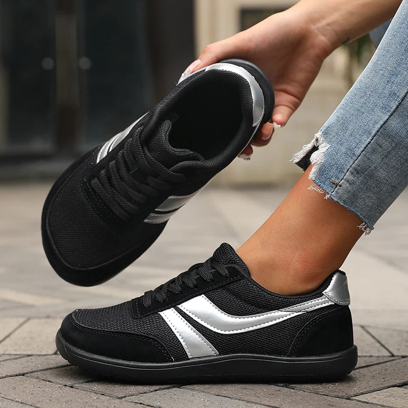 Damen Barfußschuhe Schwarz Breite Zehenbox Sneaker Flach Atmungsaktiv