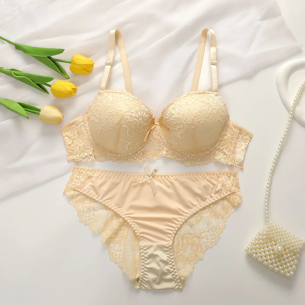 Damen Dessous Set Rot BH mit Slip Spitze Bügel geformte Cups verstellbare Träger