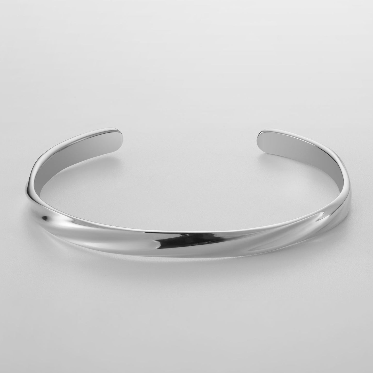 Damen Armreif aus Edelstahl, verstellbarer Cuff Armreif mit polierter Oberfläche
