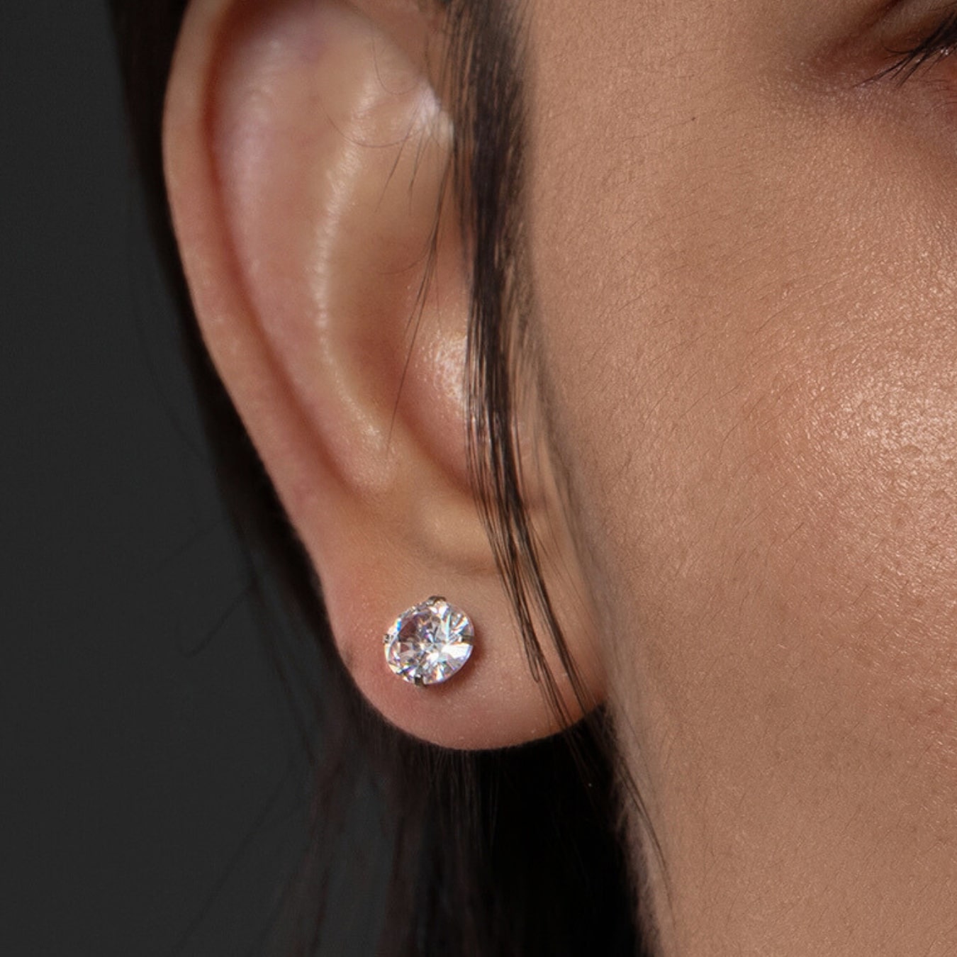 Damen Ohrstecker mit 5A Zirkonia Steinen, wasserdichter Schmuck aus 316L Edelstahl