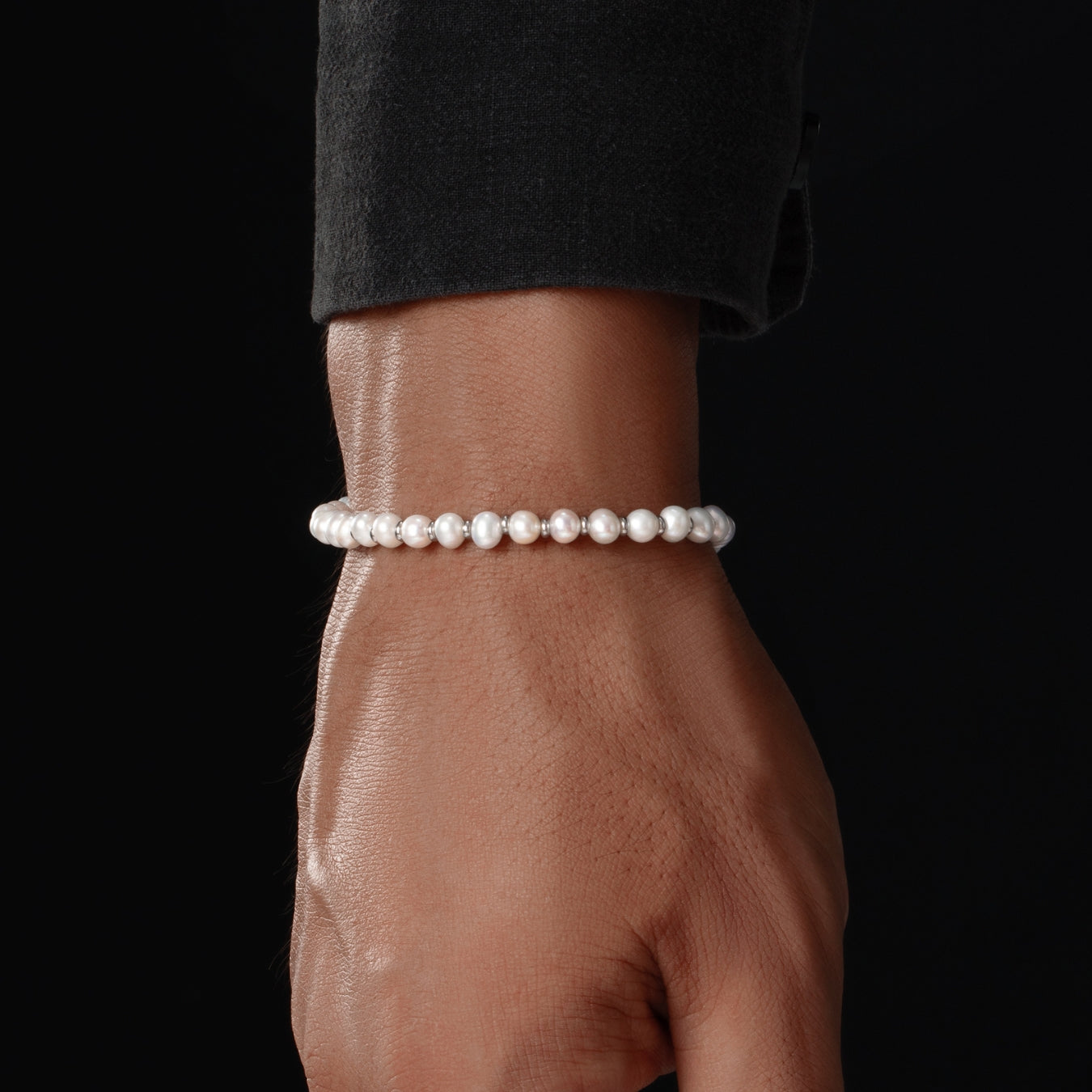 Damen Perlenarmband mit echten Süßwasserperlen, verstellbares Schmuckarmband aus Edelstahl