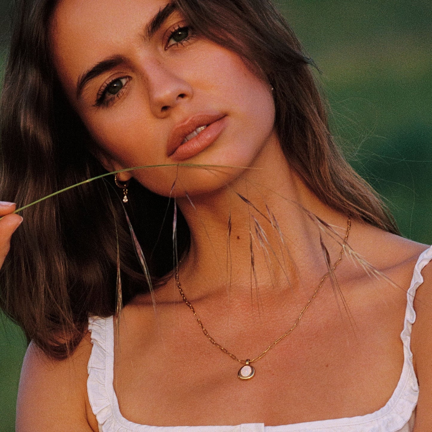 Damen Opal Halskette Gold wasserfest Paperclip Kette mit Anhänger