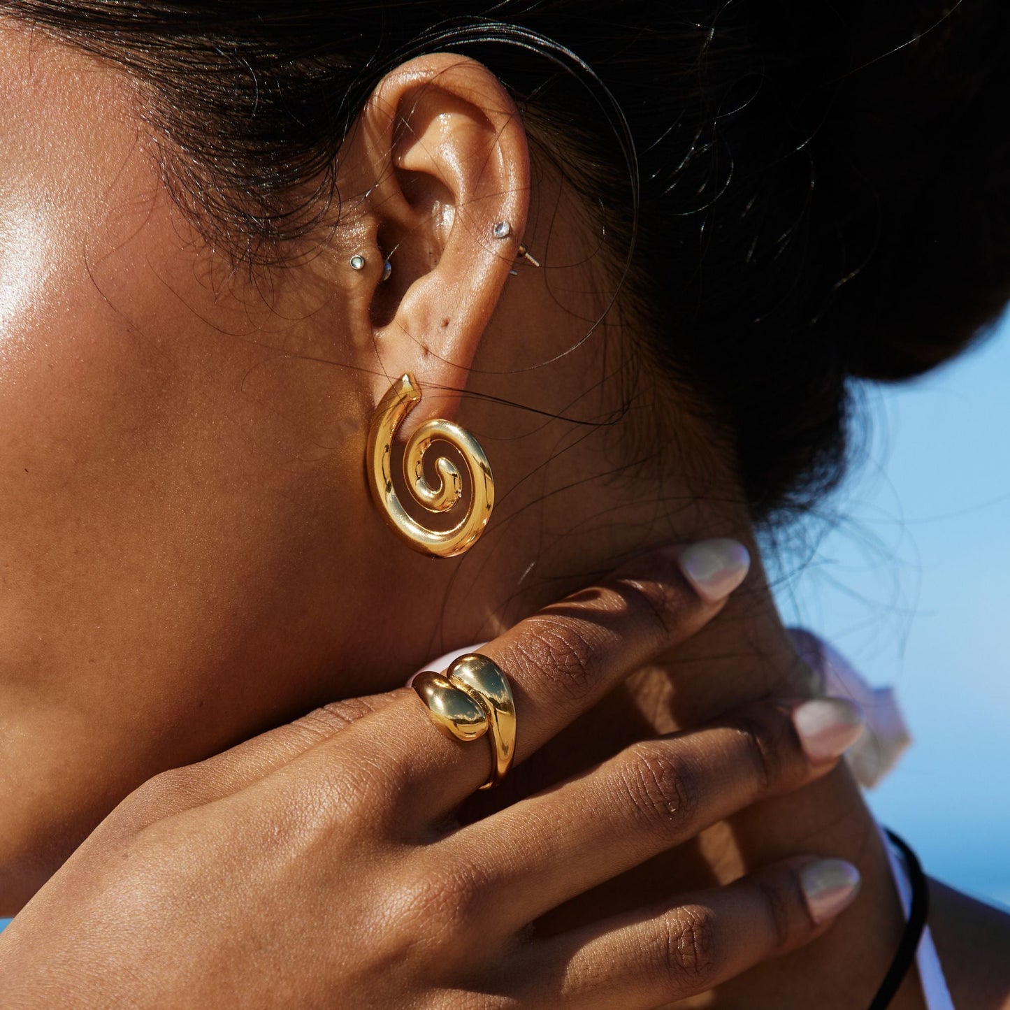 Damen Ring Gold Double Twist wasserfest hypoallergen