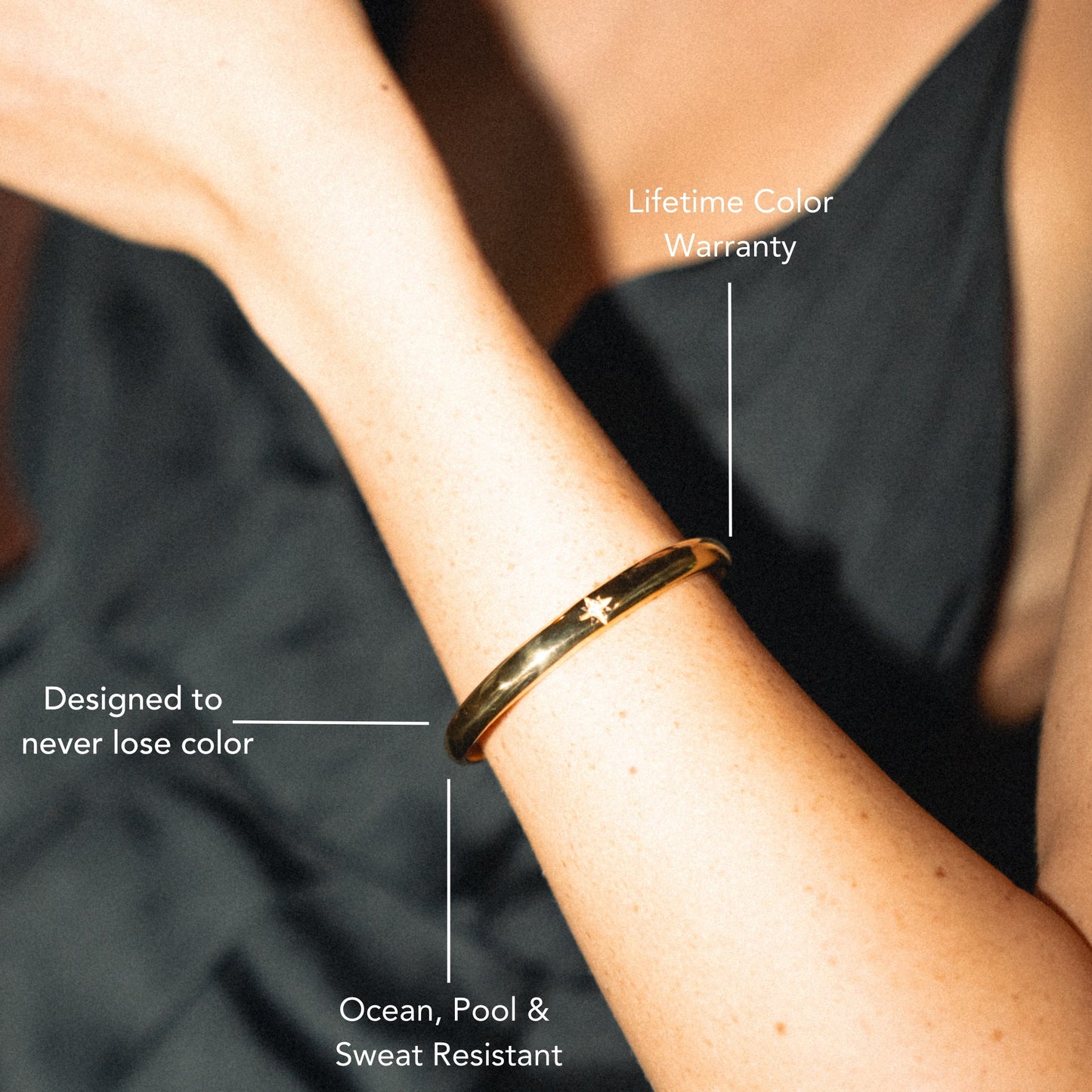 Damen Armreif Gold mit Sternmotiv und Zirkonsteinen wasserfest hypoallergen Edelstahl