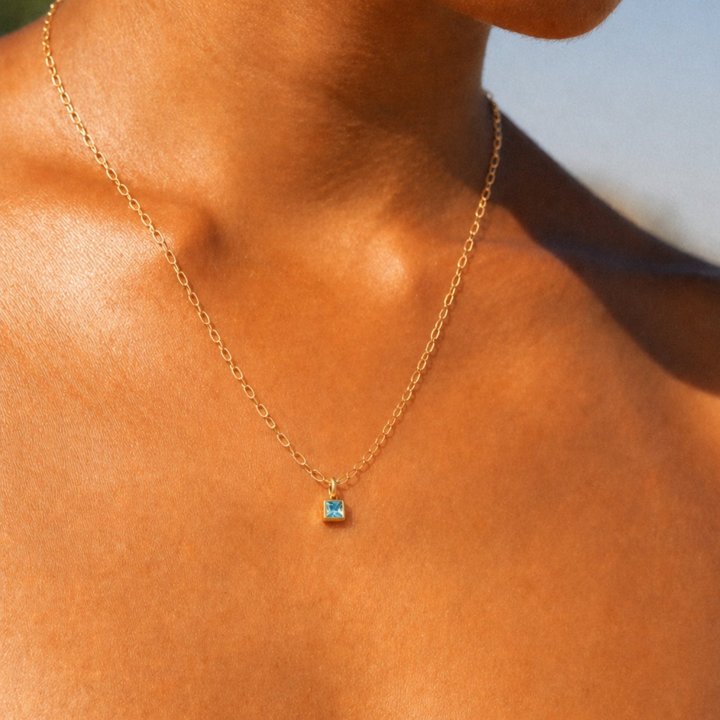 Damen Paperclip Kette Gold mit Geburtsstein Anhänger personalisiert wasserfest