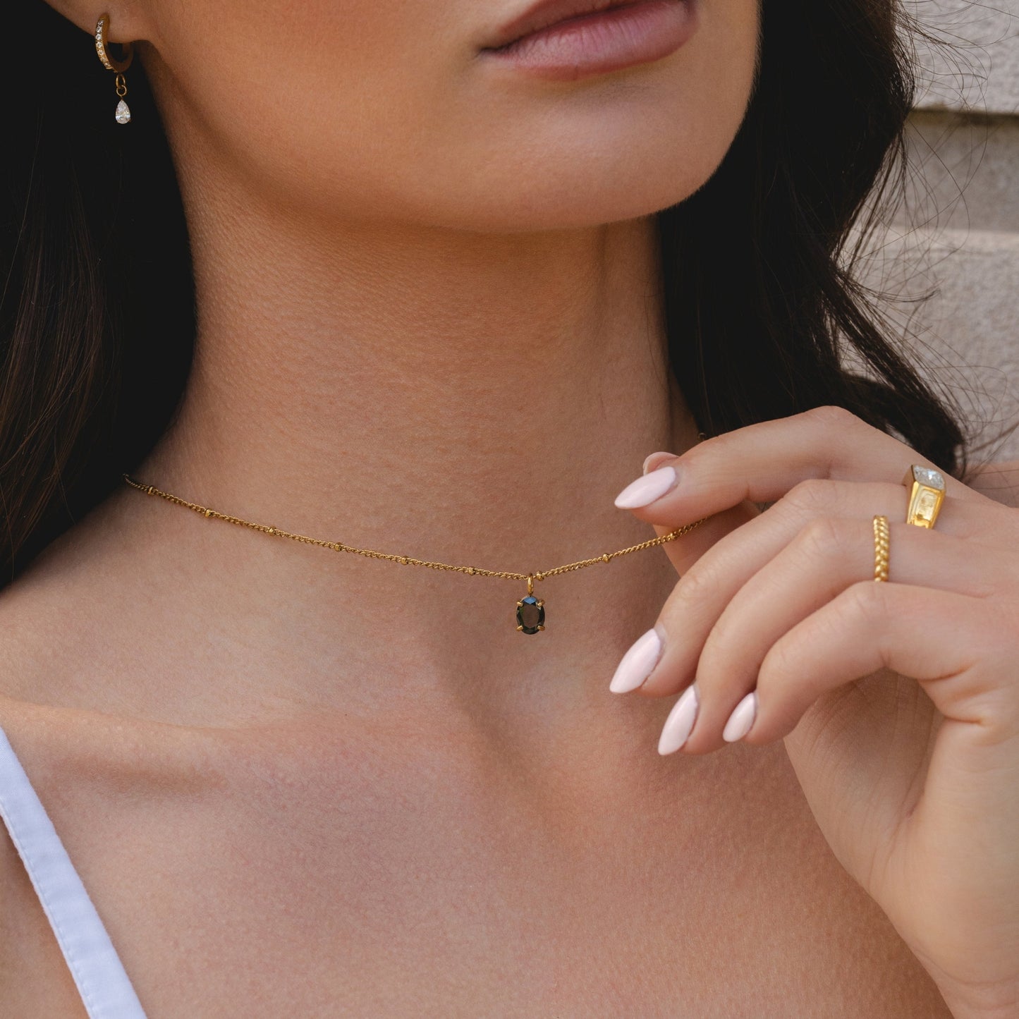 Damen Schwarze Halskette Gold mit Black CZ Anhänger wasserfest