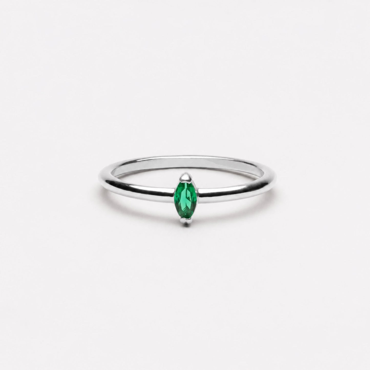 Damen Ring Gold Grün mit Zirkonia Stein, schmaler Edelstahlring wasserdicht