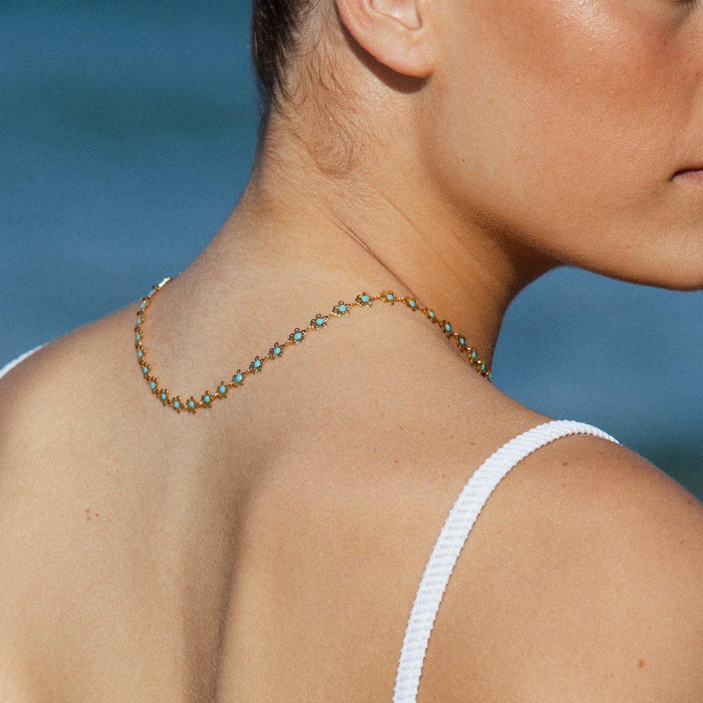Damen Daisy Choker Gold mit Blumen Anhänger wasserfest Halskette