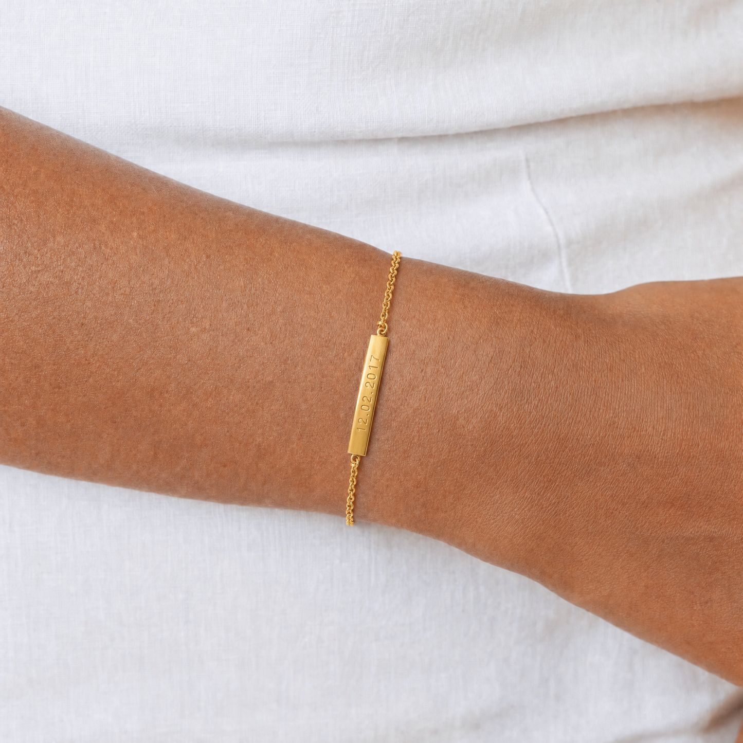 Damen Gravur Armband Gold personalisierbar wasserfest hypoallergen Edelstahl