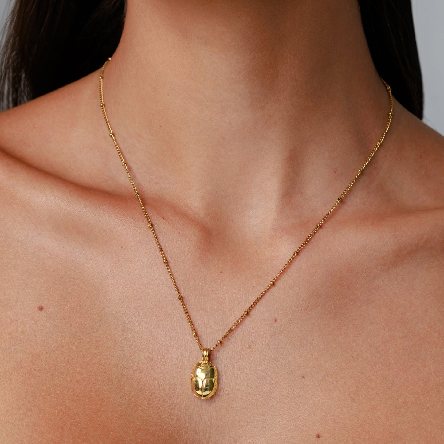 Damen Skarabäus Kette Gold mit grünem Zirkonia wasserfest Edelstahl