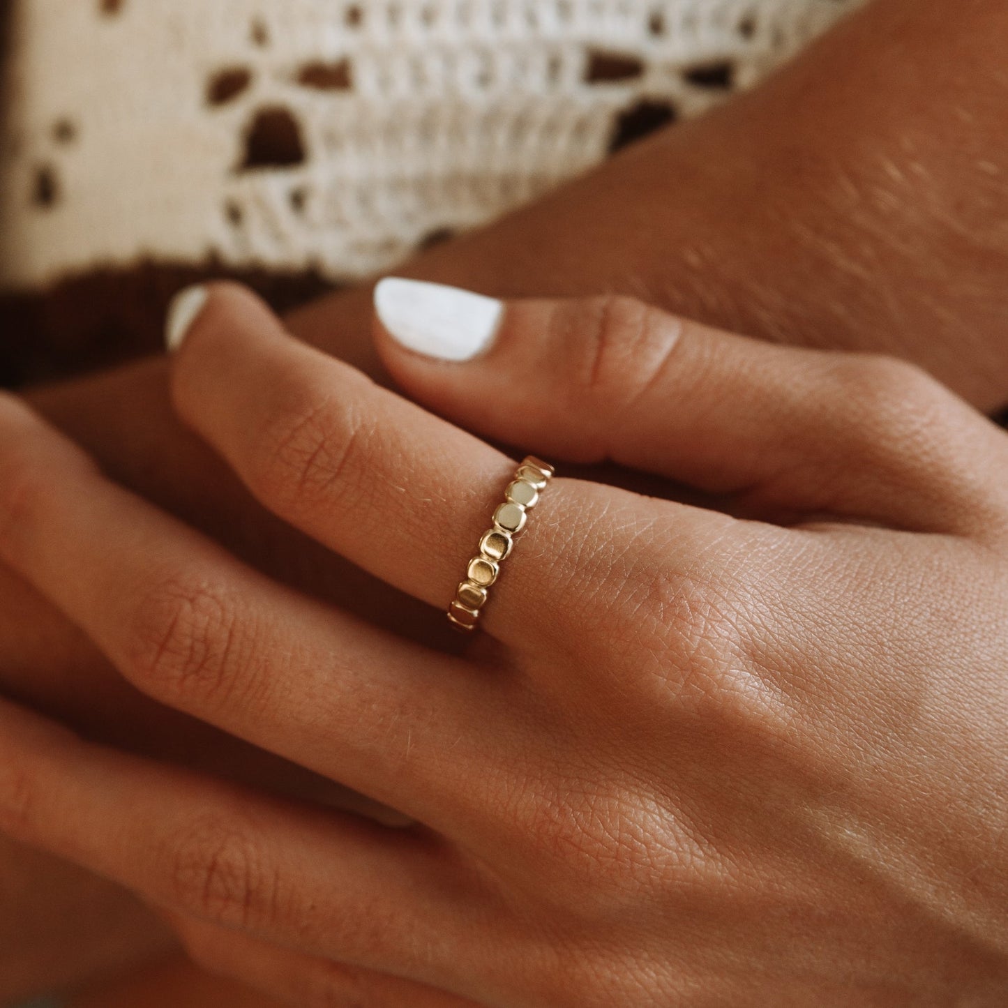 Damen Ring Gold Perlenstruktur wasserfest hypoallergen