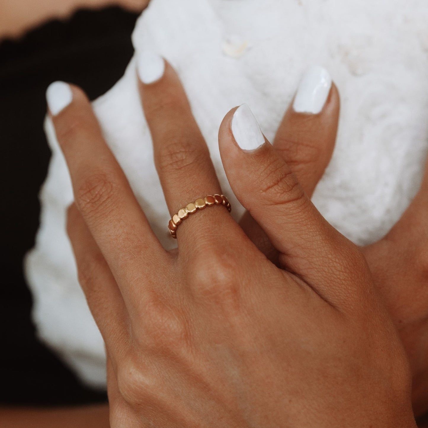 Damen Ring Gold Perlenstruktur wasserfest hypoallergen