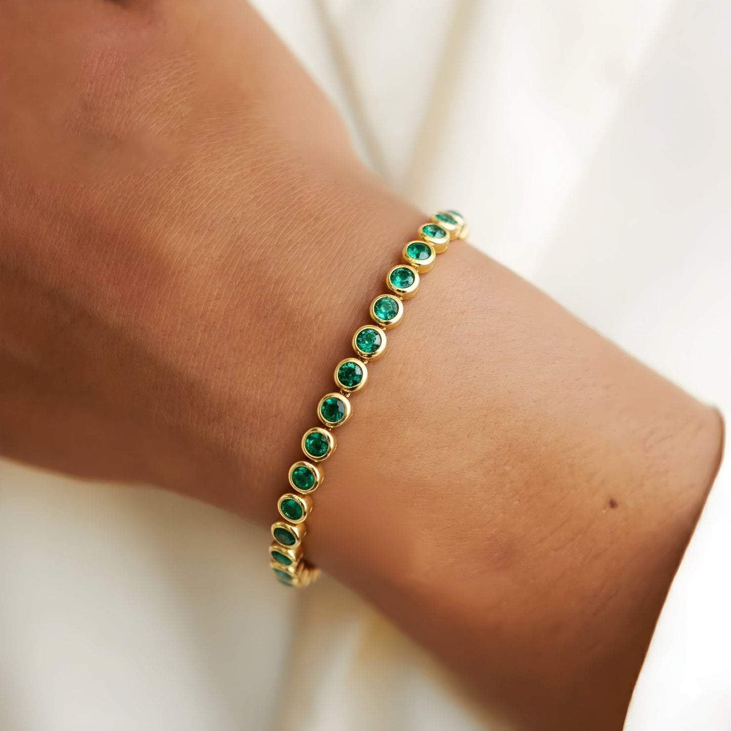 Damen Tennis Armband Grün Gold mit Zirkonsteinen verstellbar wasserfest hypoallergen