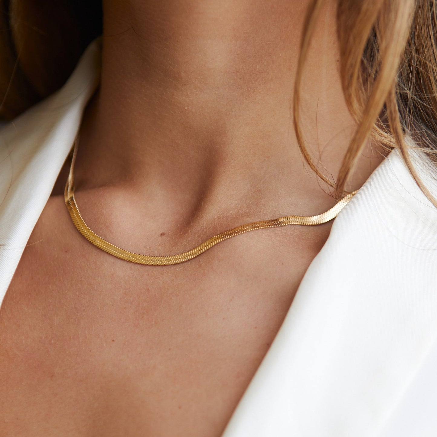 Damen Herringbone Choker Gold Halskette wasserfest Edelstahl 4 mm