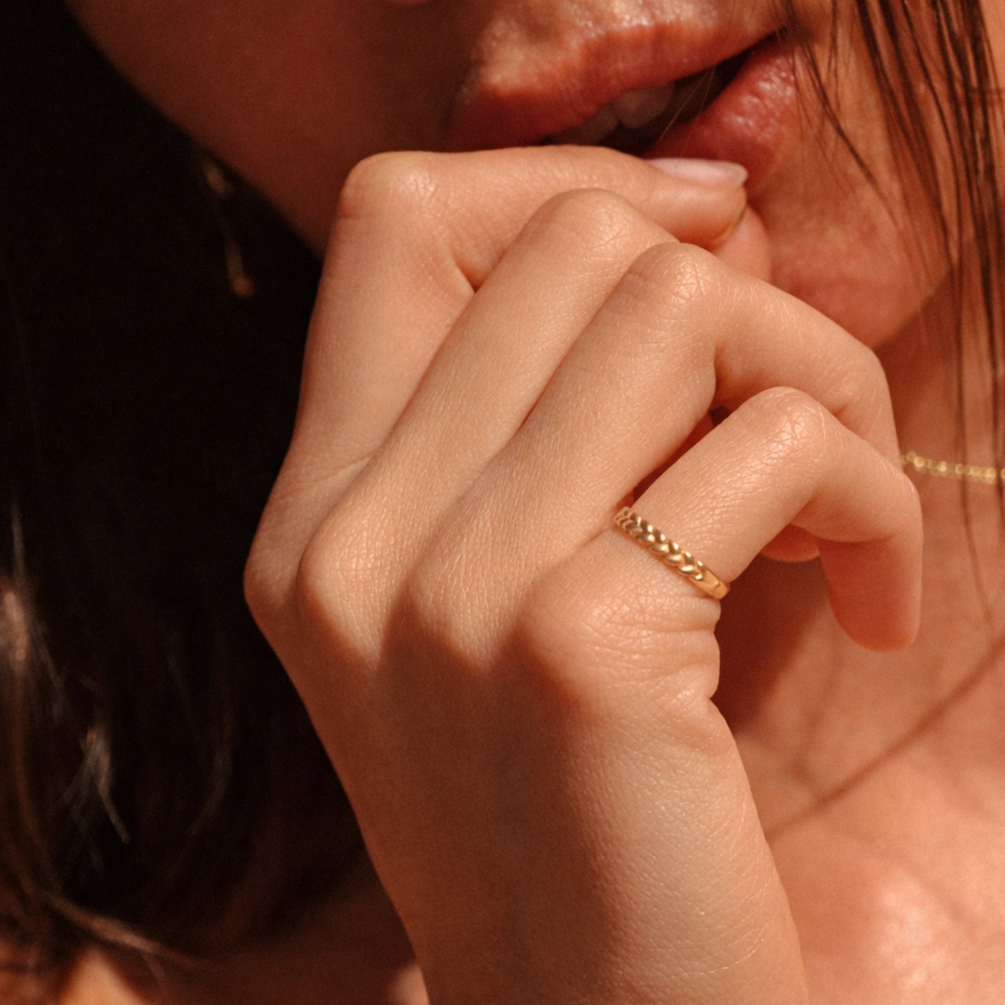 Damen Ring Gold Lorbeerkranz schmal wasserfest hypoallergen
