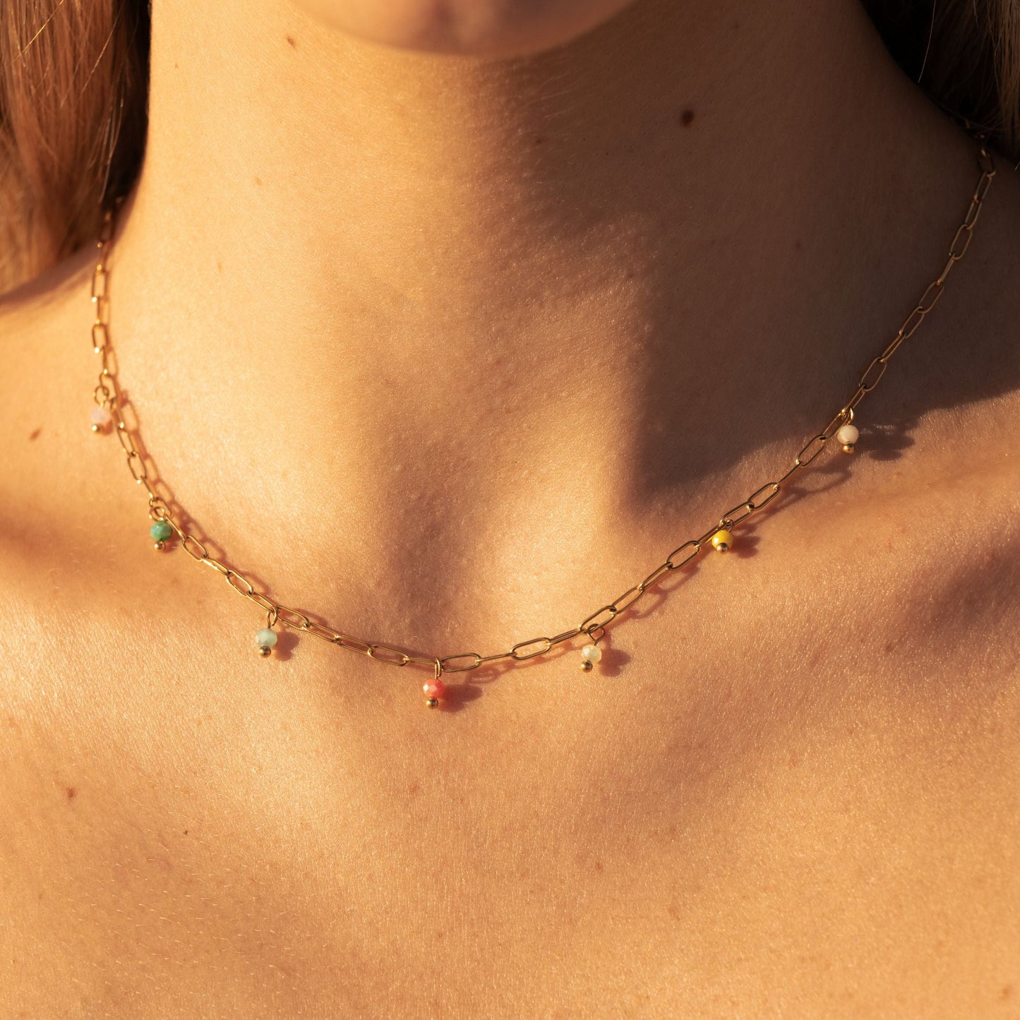 Damen Choker Gold mit bunten Anhängern wasserfest Halskette verstellbar