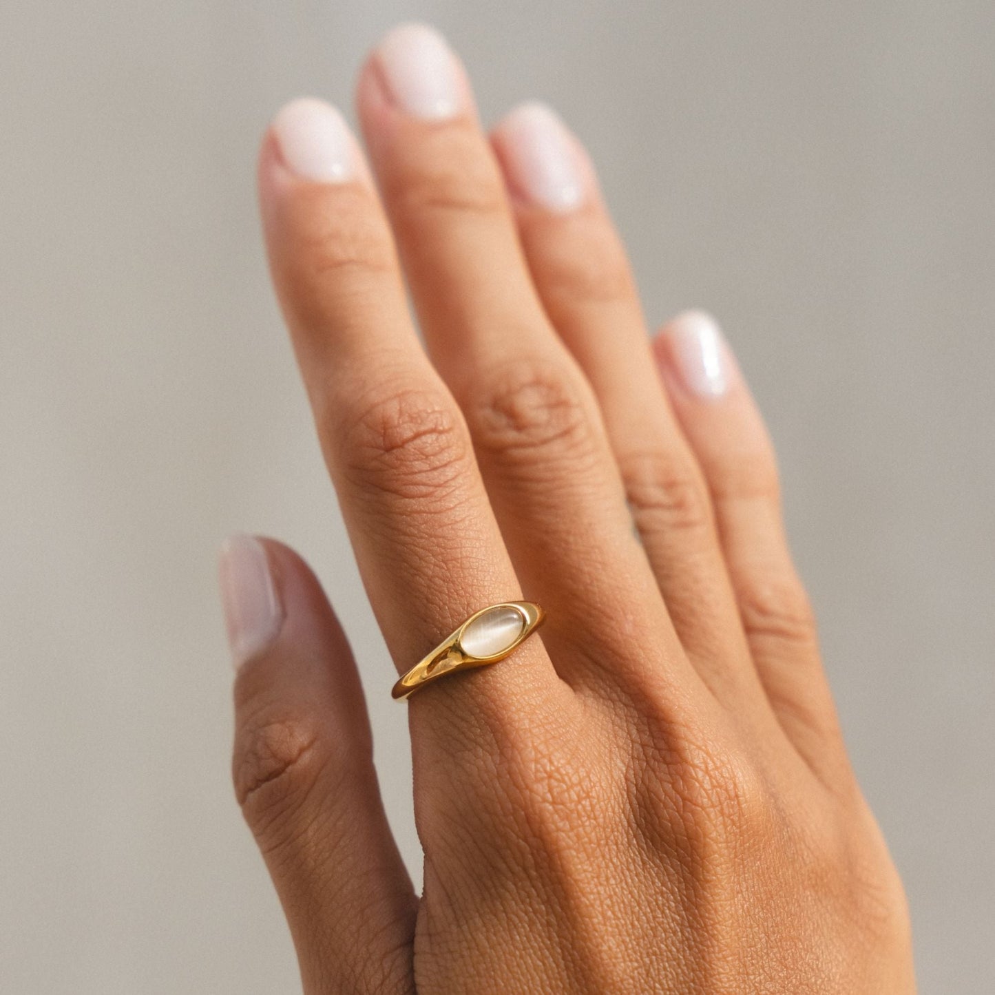 Damen Ring Gold mit Mondstein, wasserdicht, hypoallergen, 6 mm