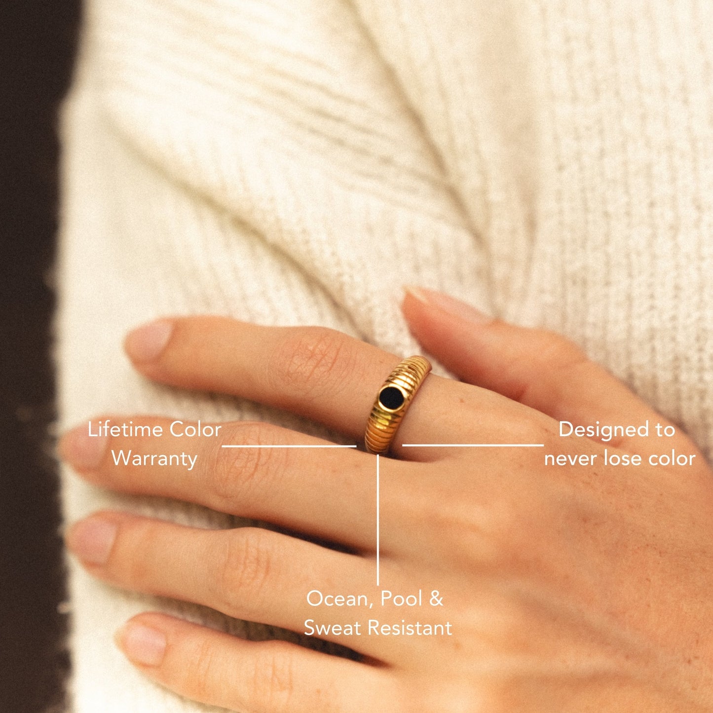 Damen Ring Gold Schwarz mit Onyx, wasserfest, hypoallergen