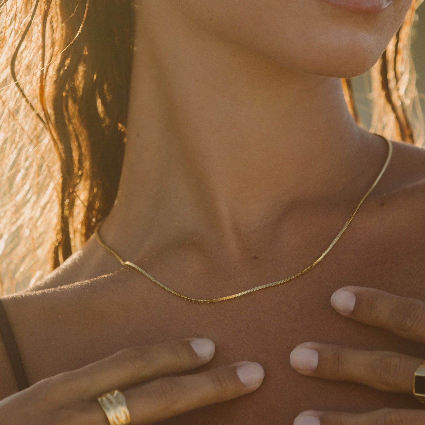 Damen Choker Halskette Gold filigrane Gliederkette wasserdicht hypoallergen