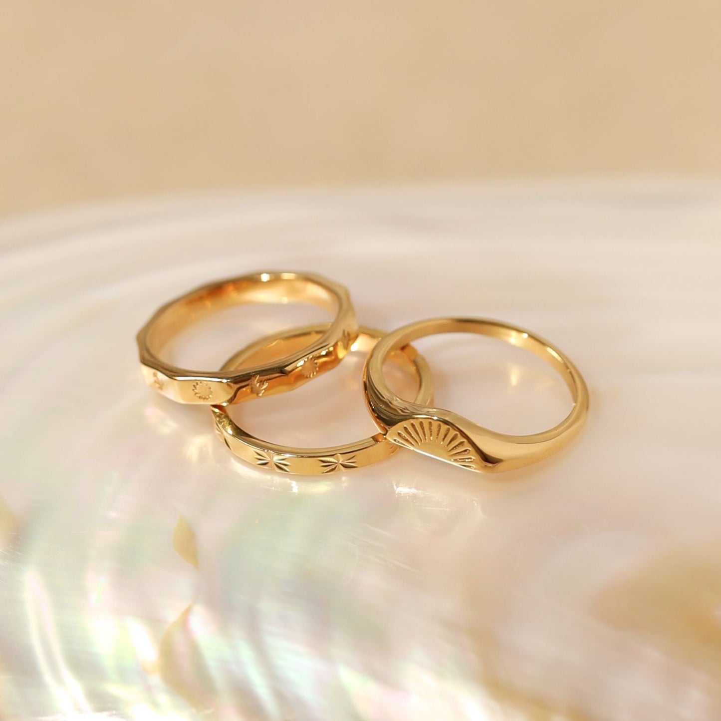 Ring Gold stapelbar Sunrise wasserdicht hypoallergen