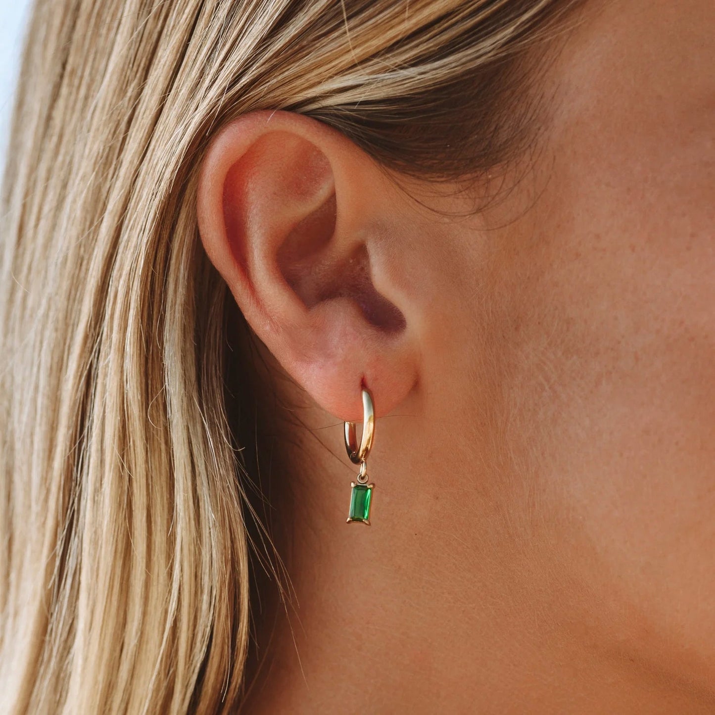 Damen Creolen gold grüne Zirkonia Edelstahl wasserfest hypoallergen