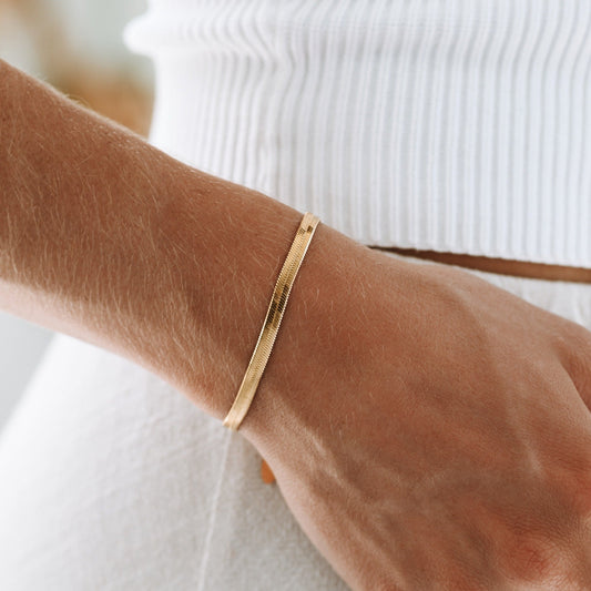 Damen Herringbone Armband Gold verstellbar wasserfest hypoallergen Edelstahl 4 mm