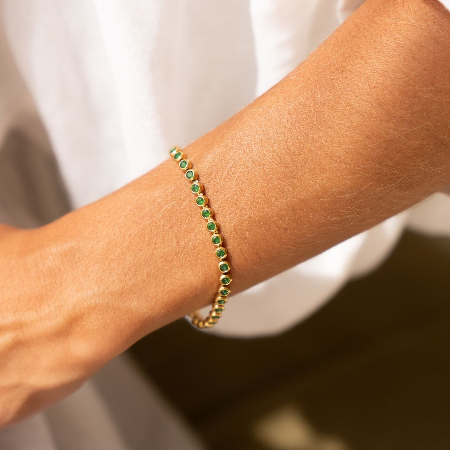 Damen Tennis Armband Grün Gold mit Zirkonsteinen verstellbar wasserfest hypoallergen