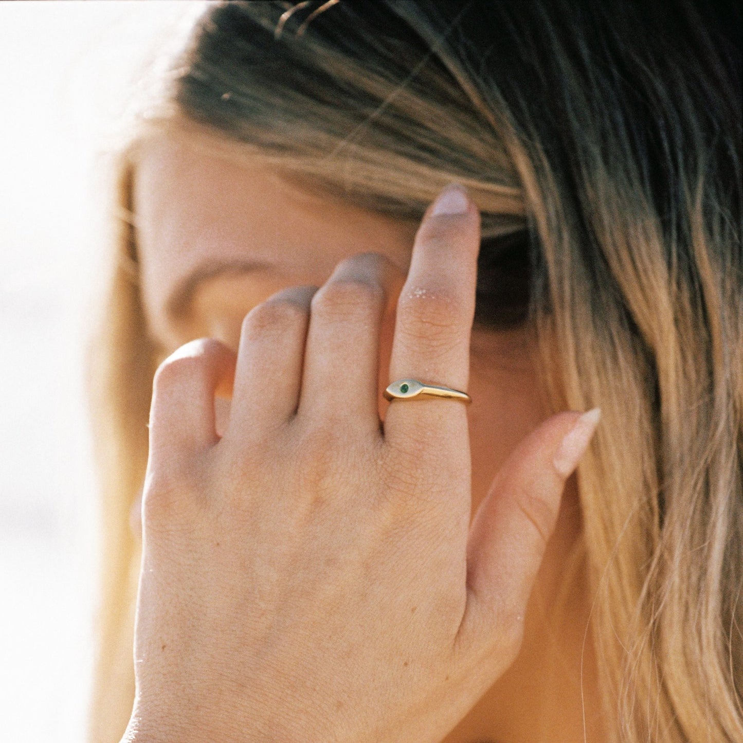 Damen Ring Gold Grün mit Zirkonstein, schmal, wasserfest, hypoallergen