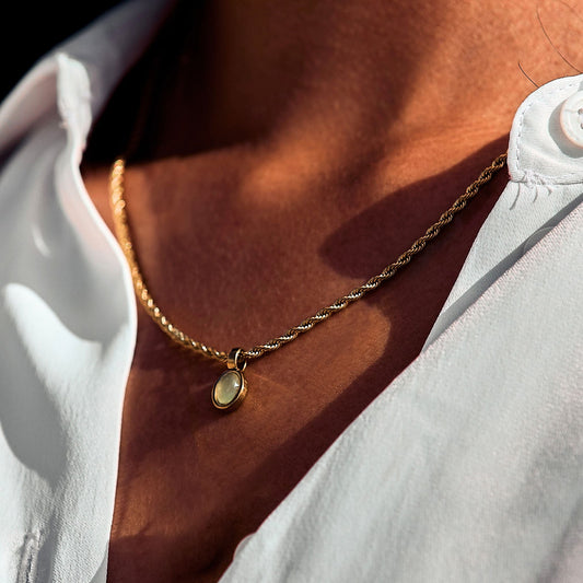 Damen Halskette Gold Aventurin Anhänger grün wasserdicht hypoallergen