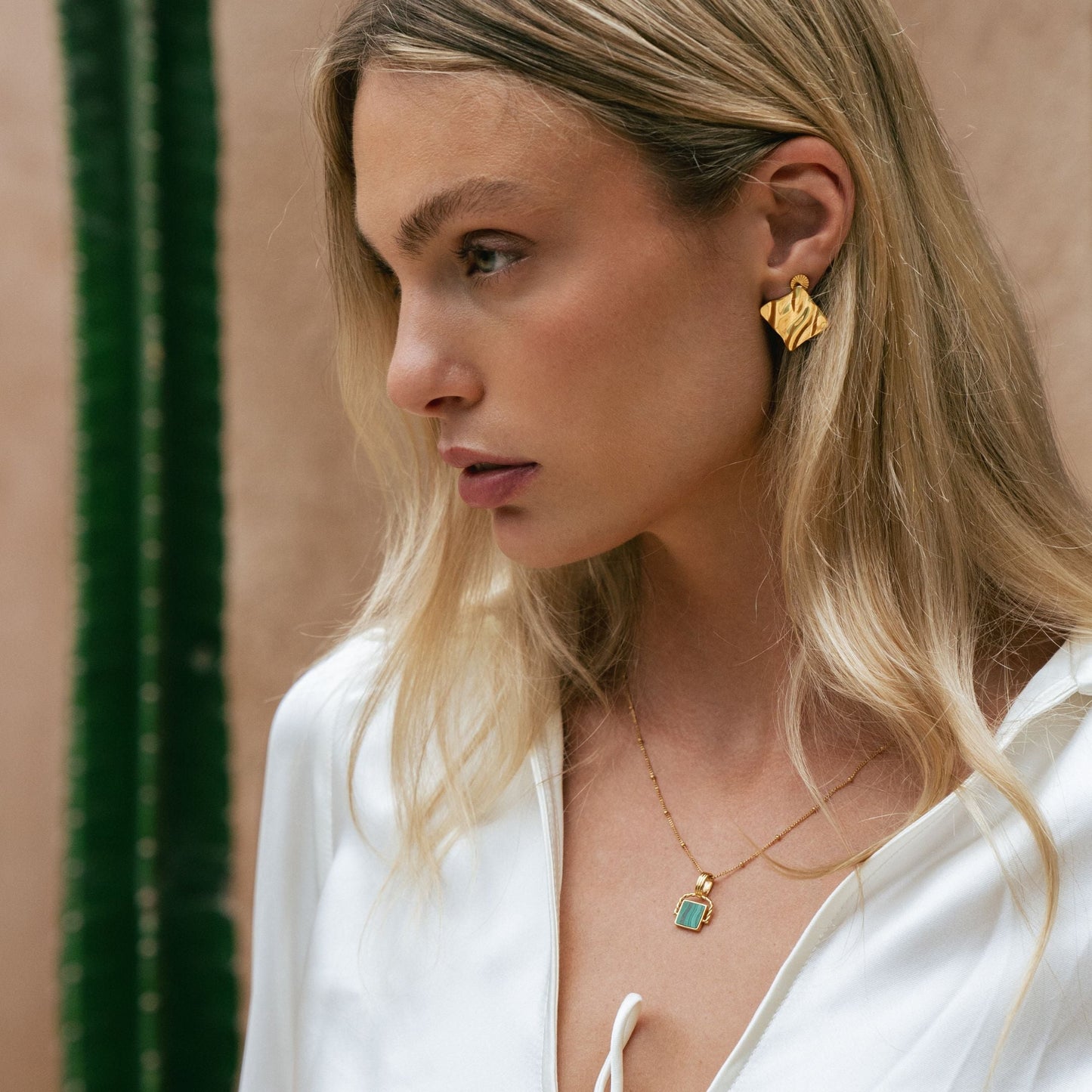 Damen Halskette Gold Malachit Anhänger grün wasserdicht hypoallergen