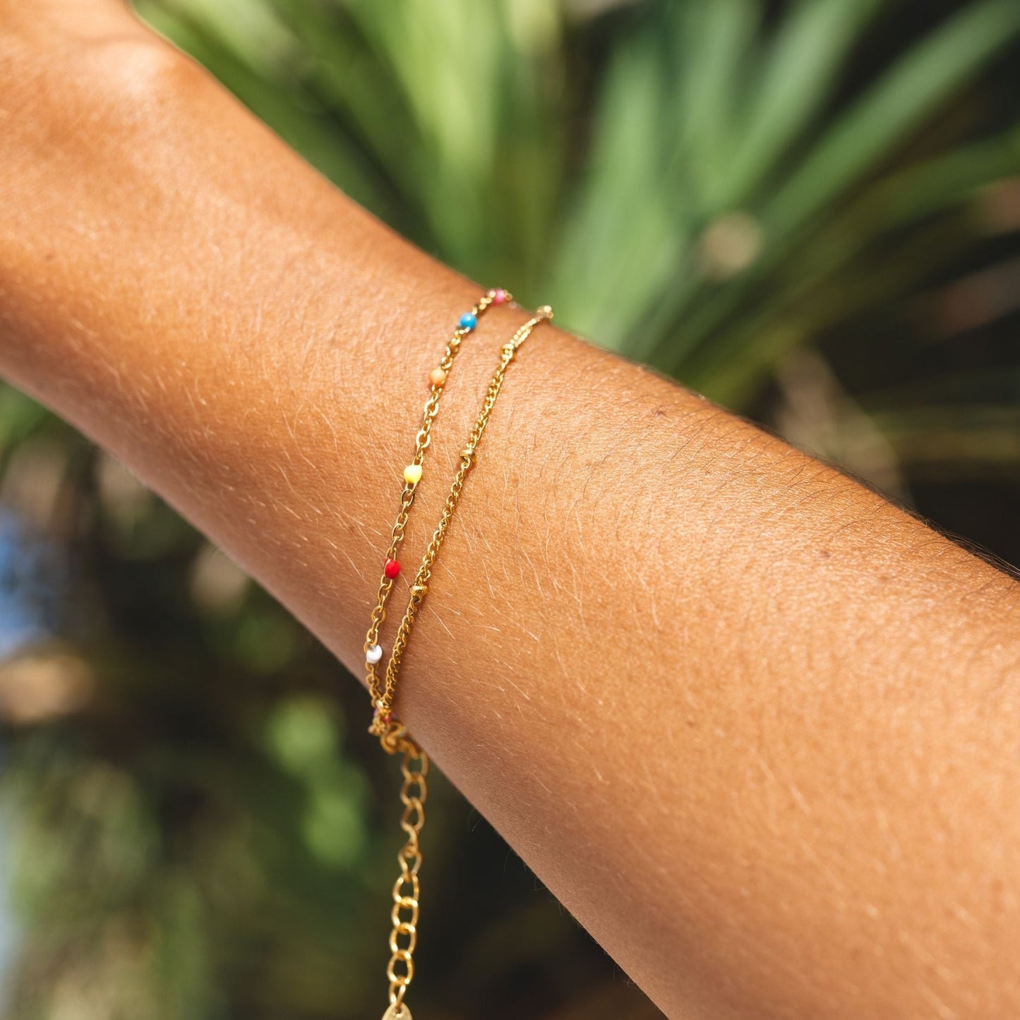 Damen Armband bunt Gold wasserfest hypoallergen Edelstahl Farbdesign
