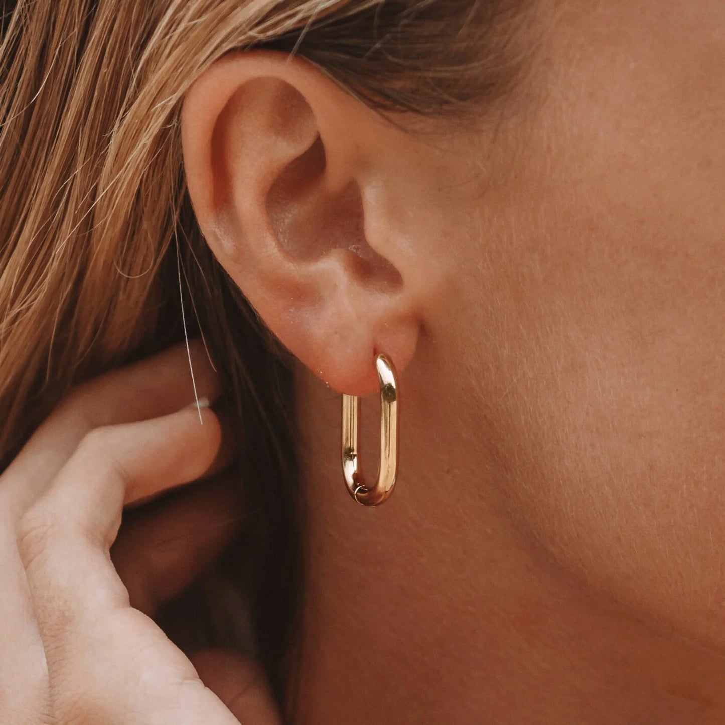 Damen Creolen Gold oval leicht wasserdicht hypoallergen