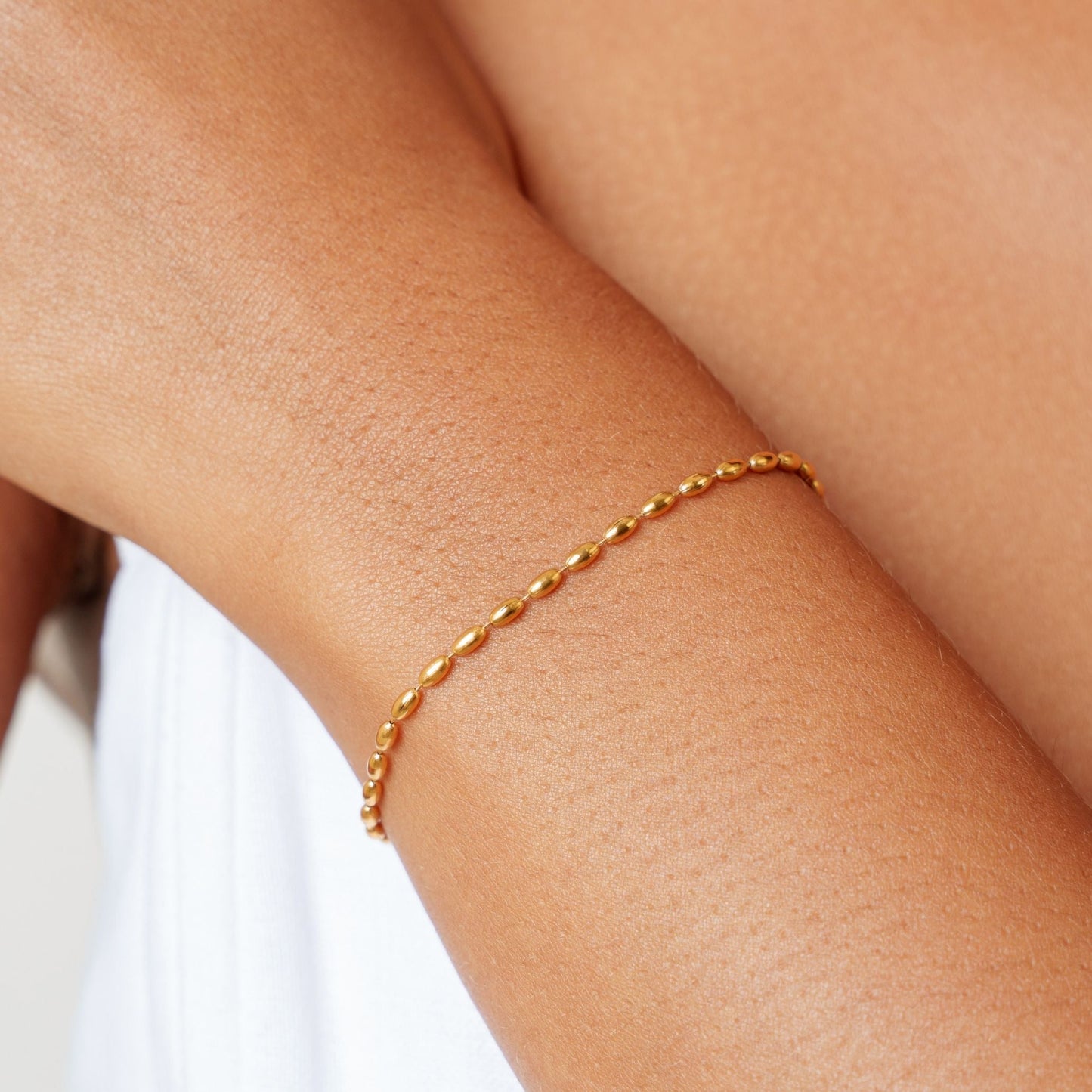 Damen Pebble Armband Gold verstellbar wasserfest hypoallergen Edelstahl Perlenkette