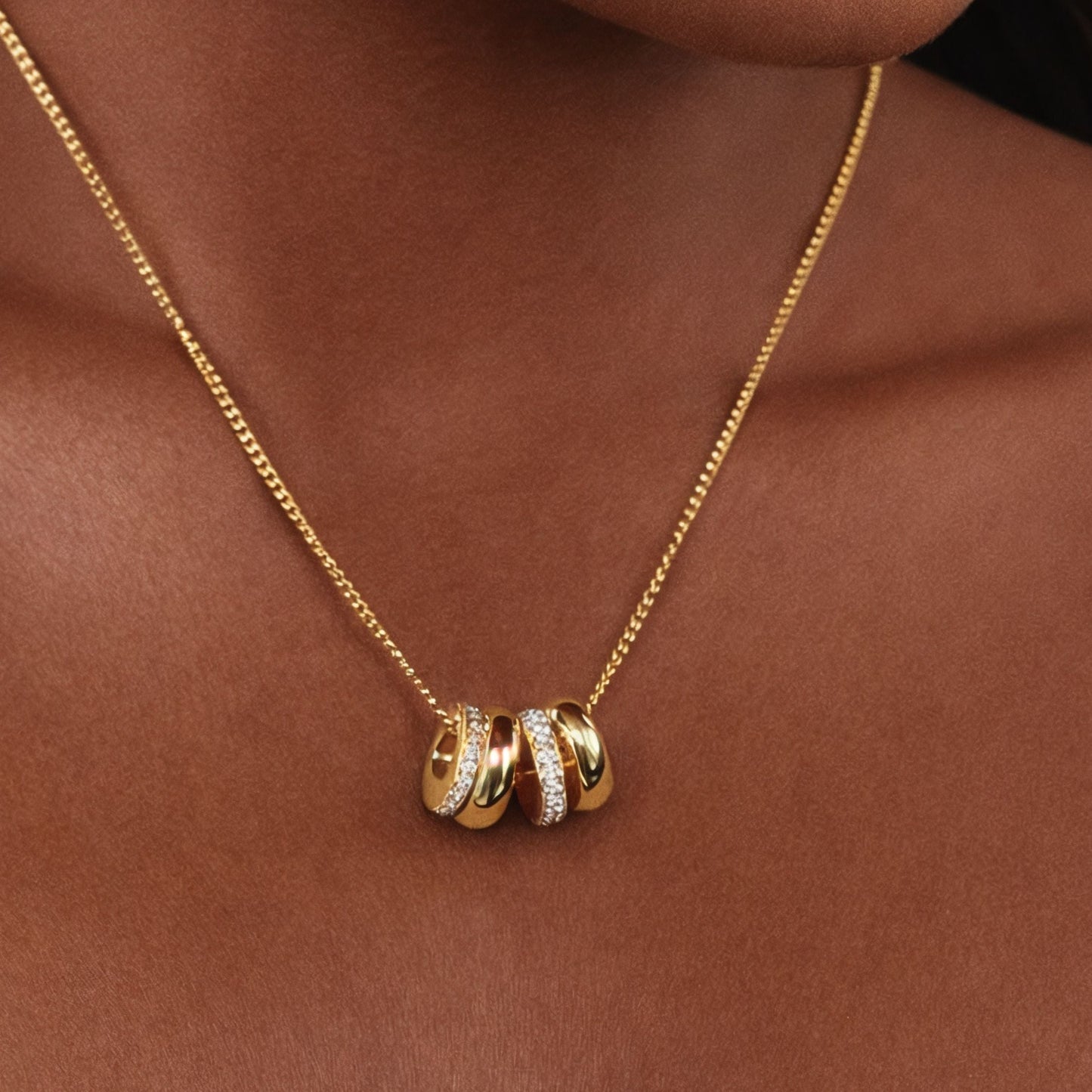 Damen Gold Halskette mit Zirkon Anhängern wasserfest