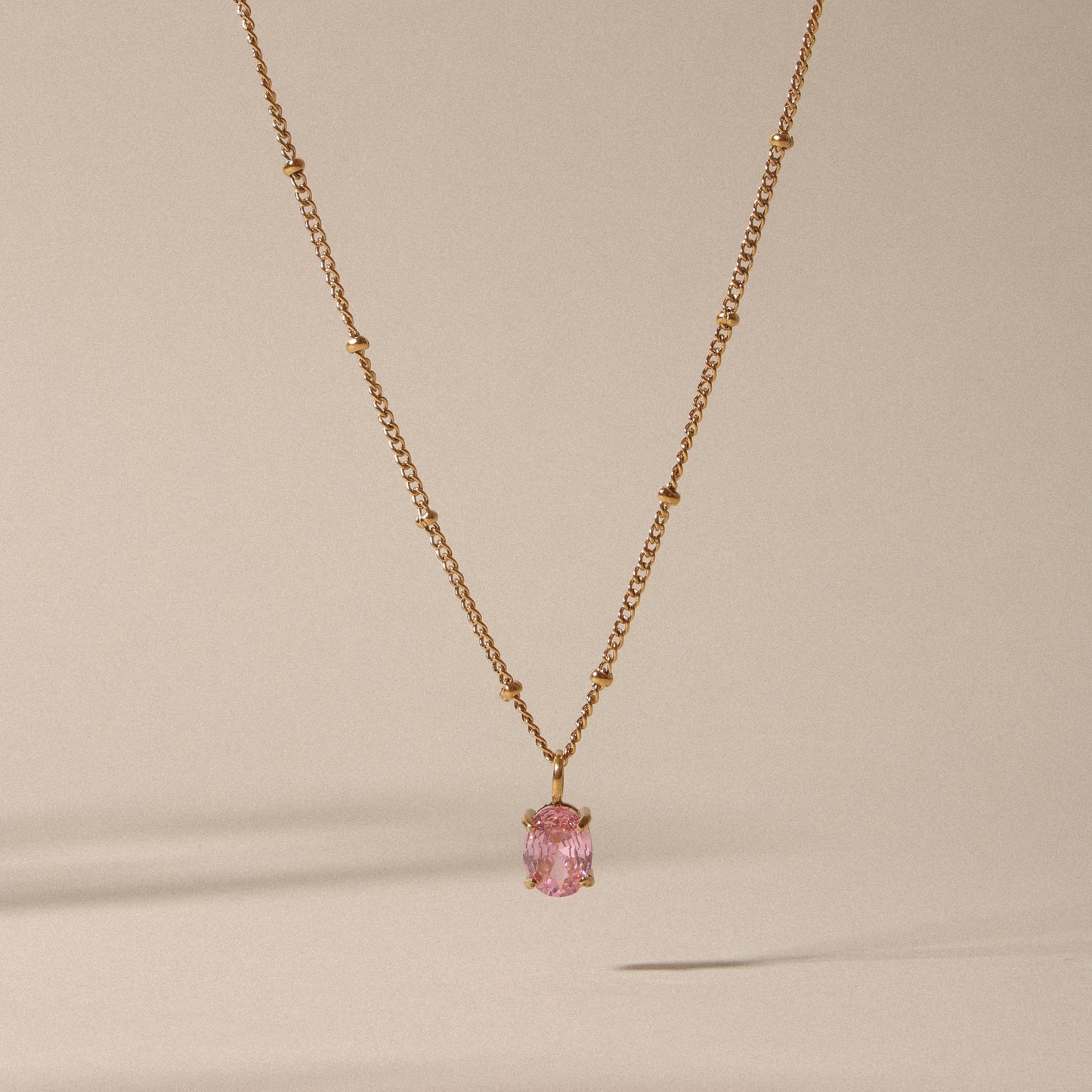 Damen Rosa Halskette Gold mit Pink CZ Anhänger wasserfest Beaded Chain
