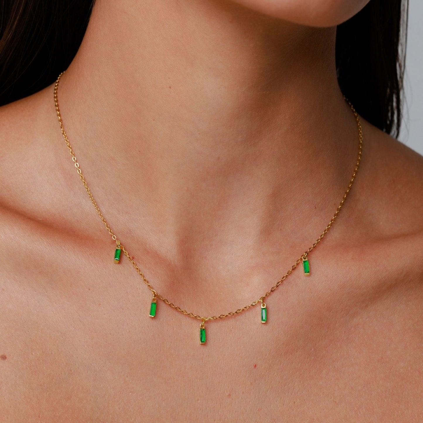 Damen Grüner Choker Gold wasserfest mit Emerald Anhänger