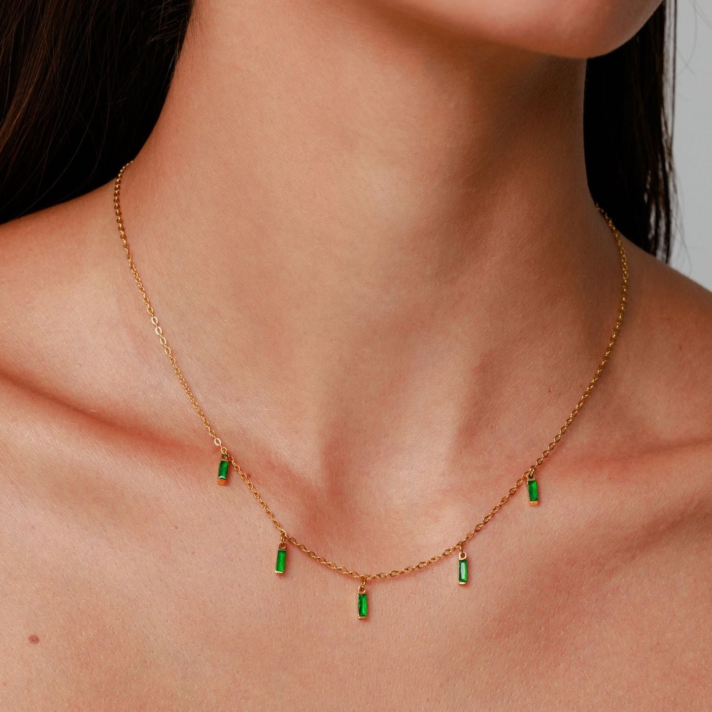 Damen Grüner Choker Gold wasserfest mit Emerald Anhänger